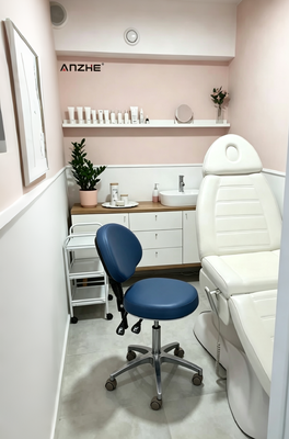 Un bon prix. Tabouret dentaire ergonomique européen avec hauteur réglable et rotation à 360 degrés pour cliniques modernes en ligne